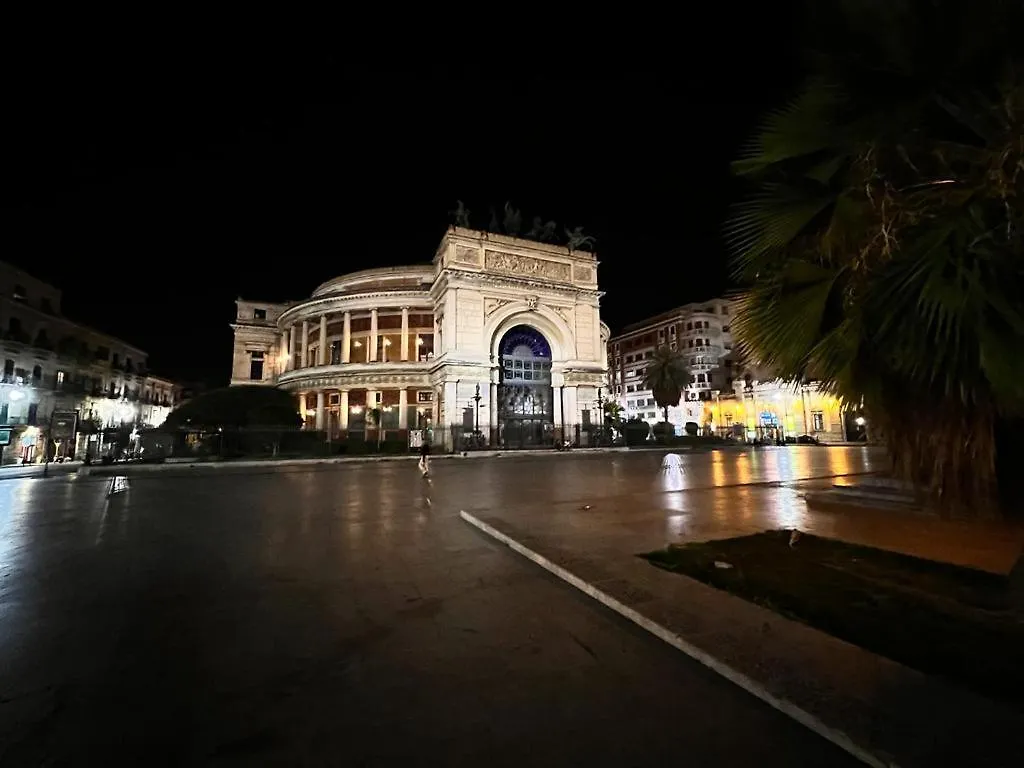 38,Velasquez Palermo